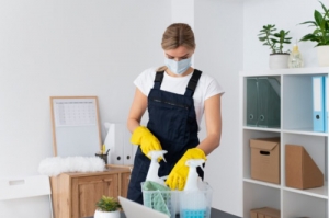 Training the Trainers: Building an In-House Commercial Cleaning Training Agenda